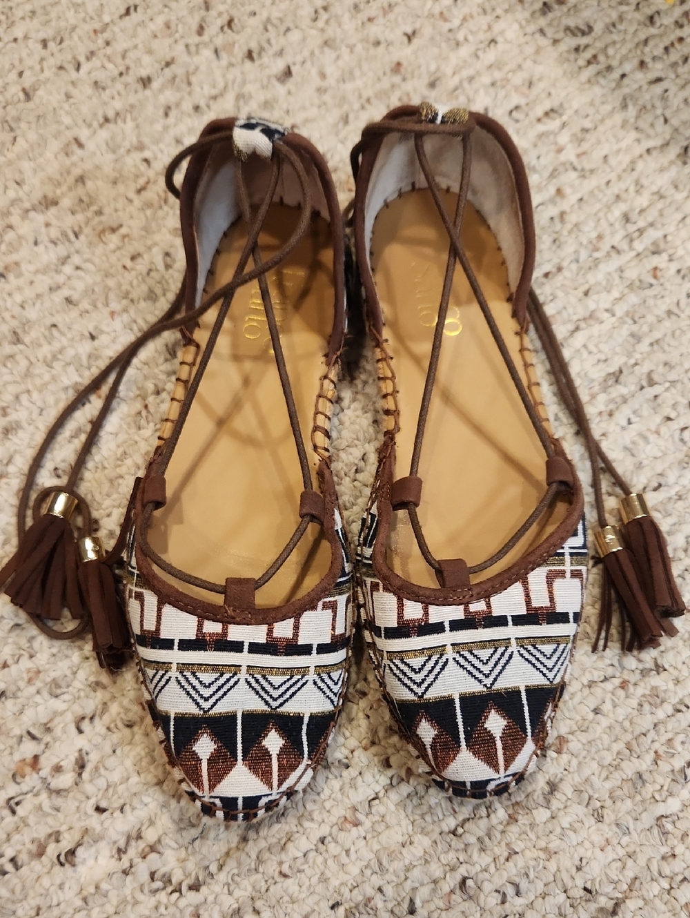 Franco Sarto Dream tribal Aztec print lace-up espadrille flat sandals. Sz. 8M
